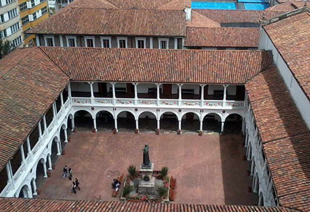 Claustro