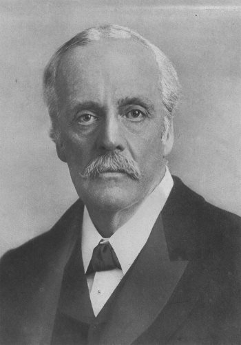 Arthur-Balfour-former-Prime-Minister-of-the-UK-Dominio-Publico-1.jpg