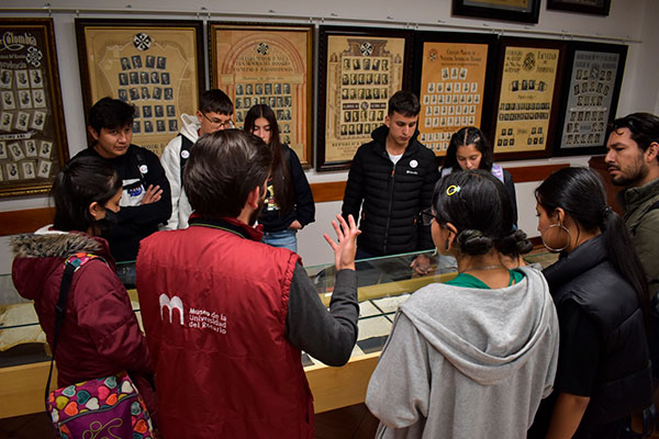 visita-biblioteca